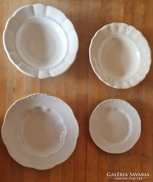 Inda mintás kerámia tányérok