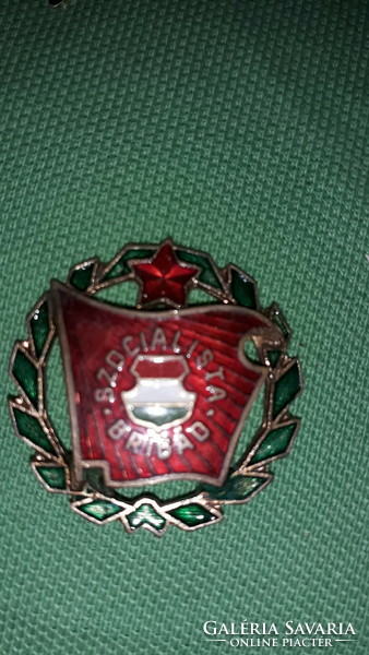 Socialist award and badge excellent worker, excellent socialist brigade 2in1 according to the pictures