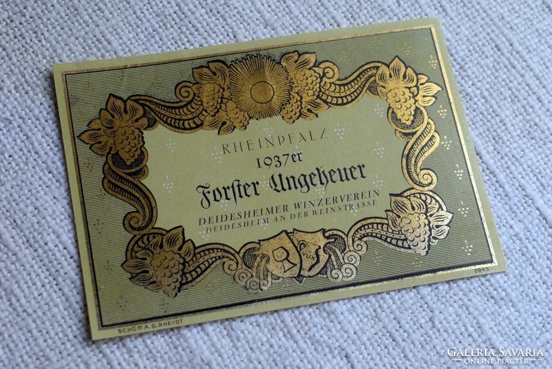 Forster ungeheuer 1937, wine bottle label