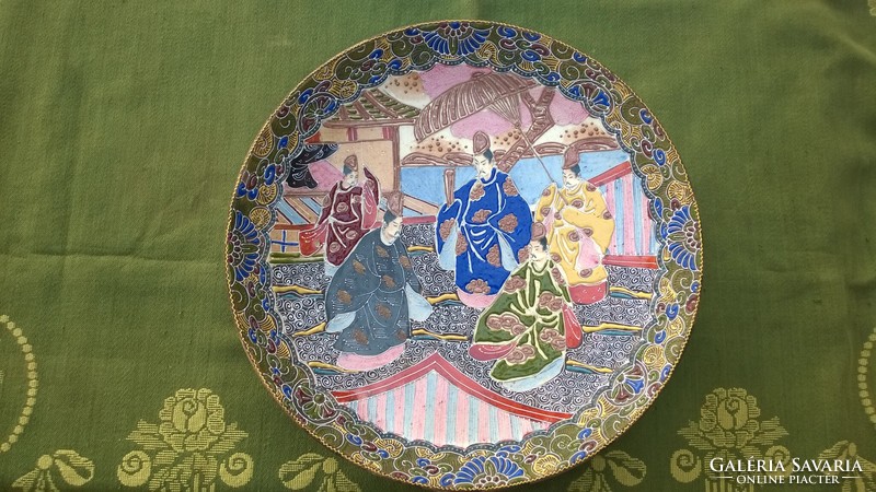 Látványos  jelzett Kínai falitál-tányér hatalmas méret 37,5 cm