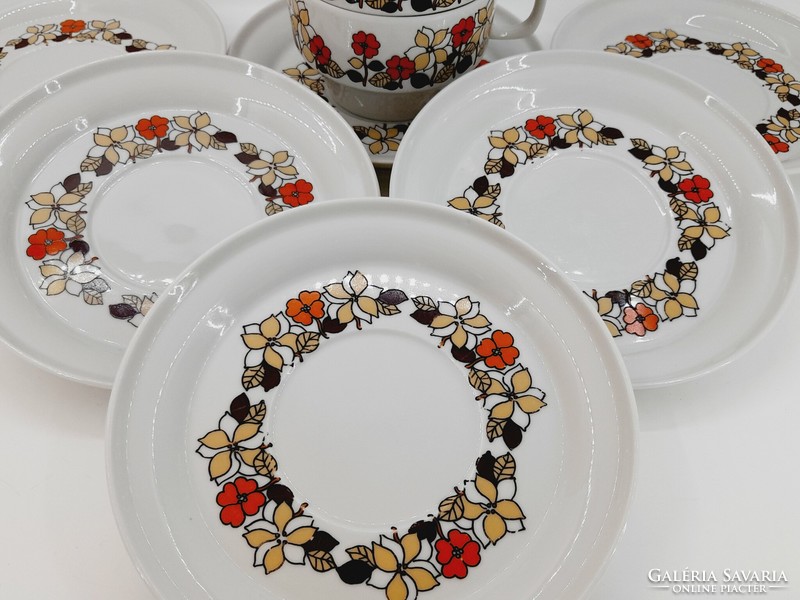 Retro Raven House porcelain tea cup set