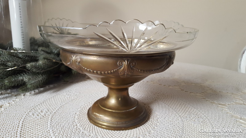 Beautiful silver-plated copper centerpiece with attractive glass insert
