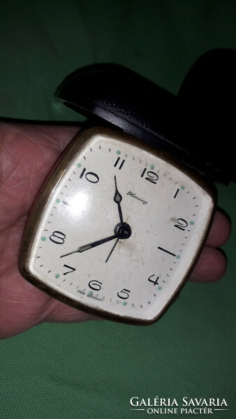 Old traveling compact blessing table clock with plastic case needs to be repaired according to the pictures