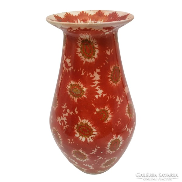 Zsolnay red flower vase m943