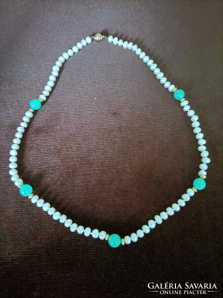 Real pearl necklace with 14k gold clasp, chrysoprase