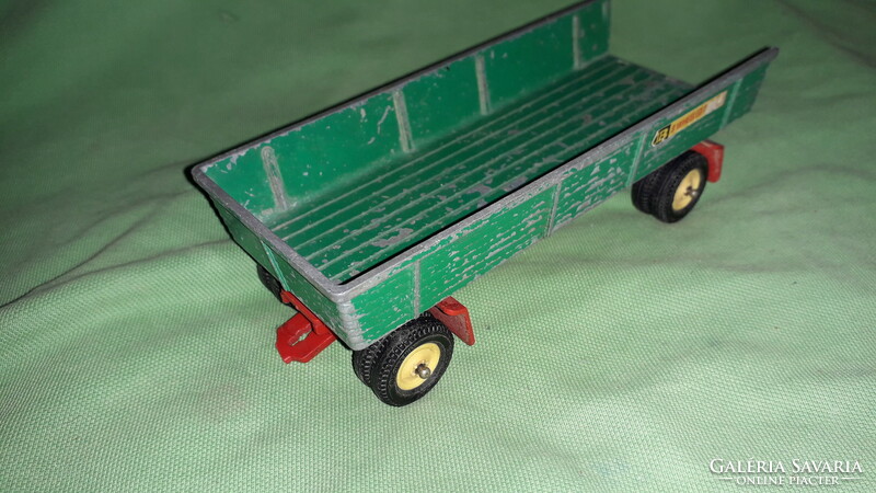 1978.Britains ltd - England - two-axle tractor trailer - trailer metal 17x7x5 cm according to the pictures