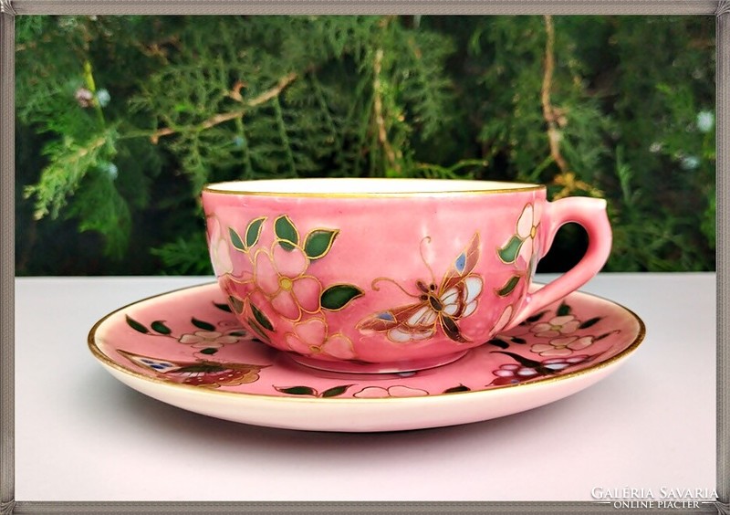 Zsolnay, rózsaszín mázas, Zsolnay Júlia pillangó mintás, családi pecsétes, teáscsésze, csésze szett