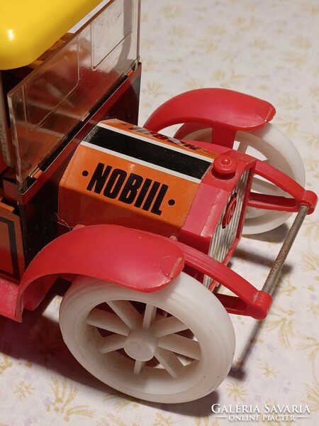 Norma nobiil toy car