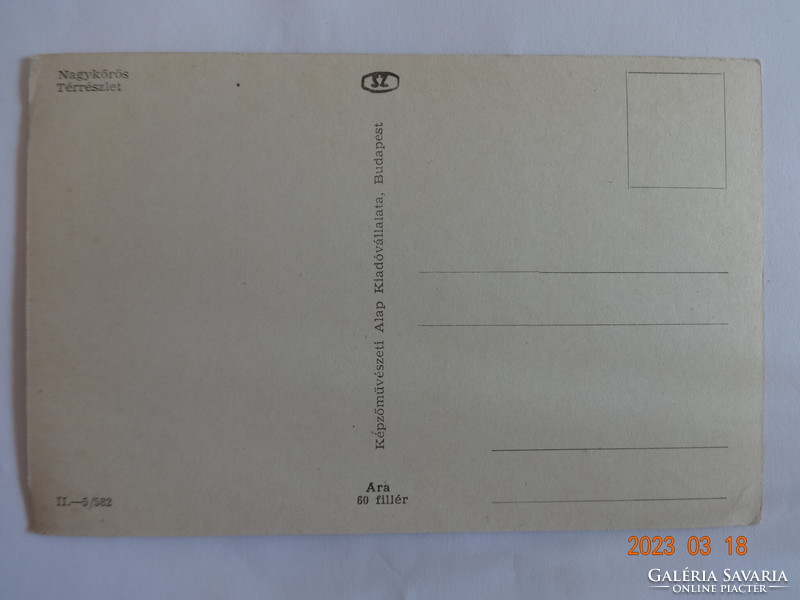 Régi postatiszta képeslap: Nagykőrös, térrészlet, 50-es évek