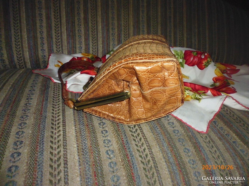 Vintage genuine crocodile leather bag. / Women's genuine leather bag.