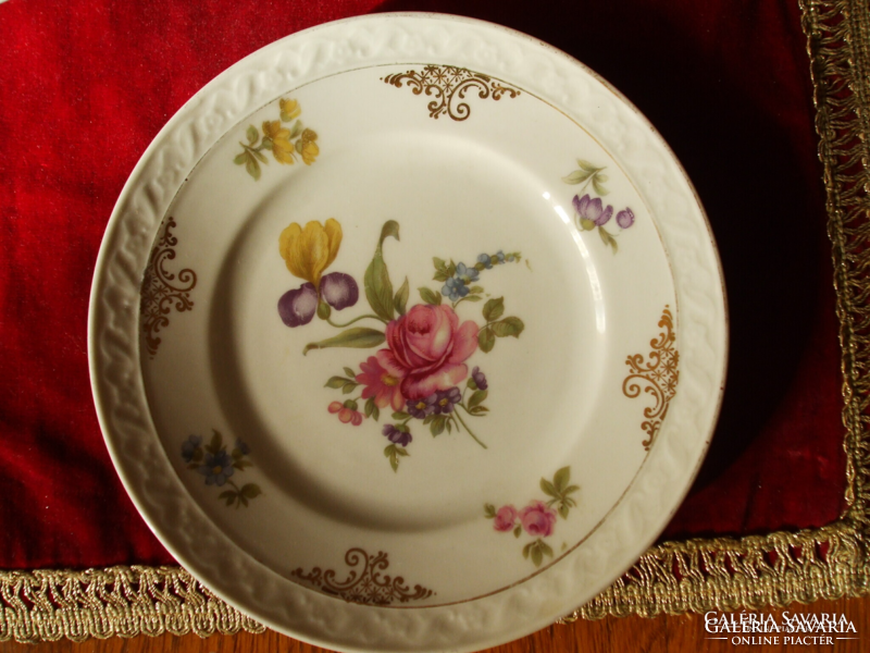 Antique, dreamy? More than 100 years old, very nice 7-piece cake set, the gilding is a bit worn