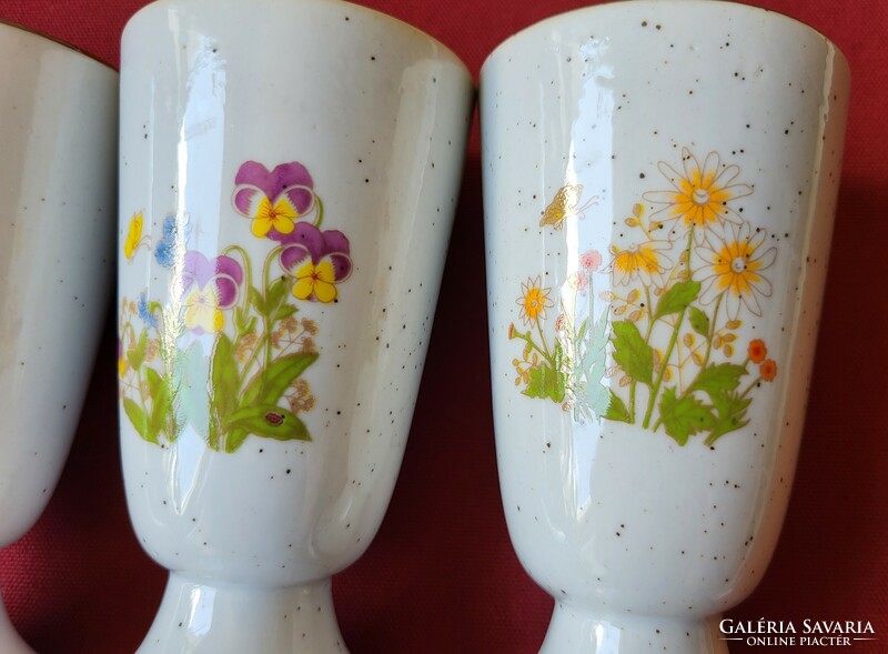 Mezei botanikai virág mintás porcelán váza kínáló asztalközép csésze pipacs árvácska margaréta