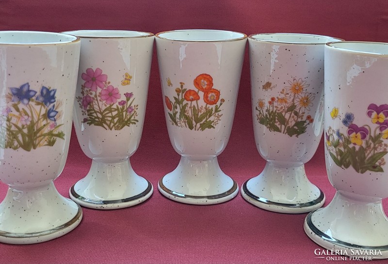 Field botanical flower patterned porcelain vase offering centerpiece cup poppies pansies margaritas