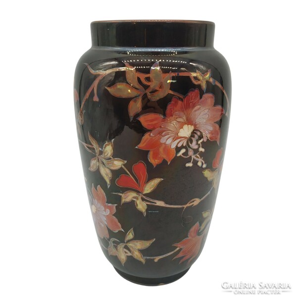 Zsolnay black red vase m939
