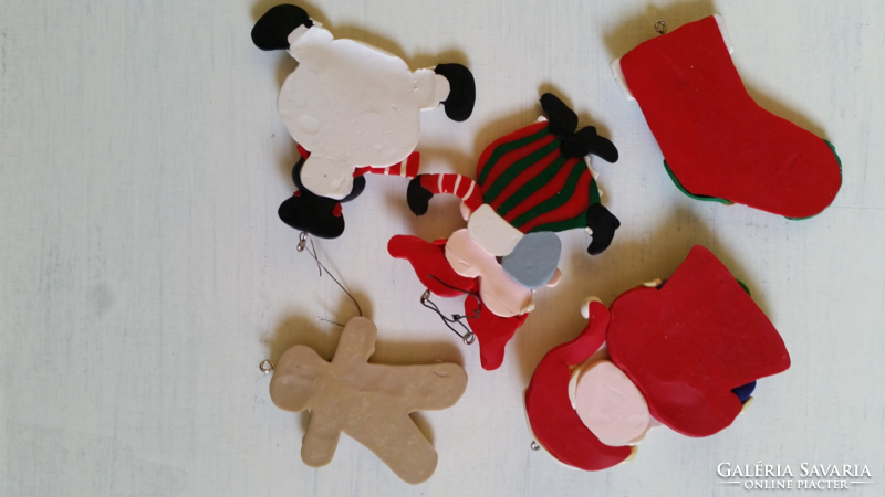 Régi karácsonyfadíszek,  karácsonyi dekoráció, függeszthető műanyag figurák
