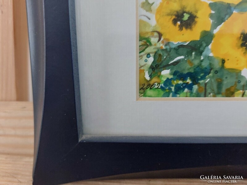 (K) Kis virágcsendélet festmény 21x16 cm kerettel. Marista szignóval, hátulján írás.