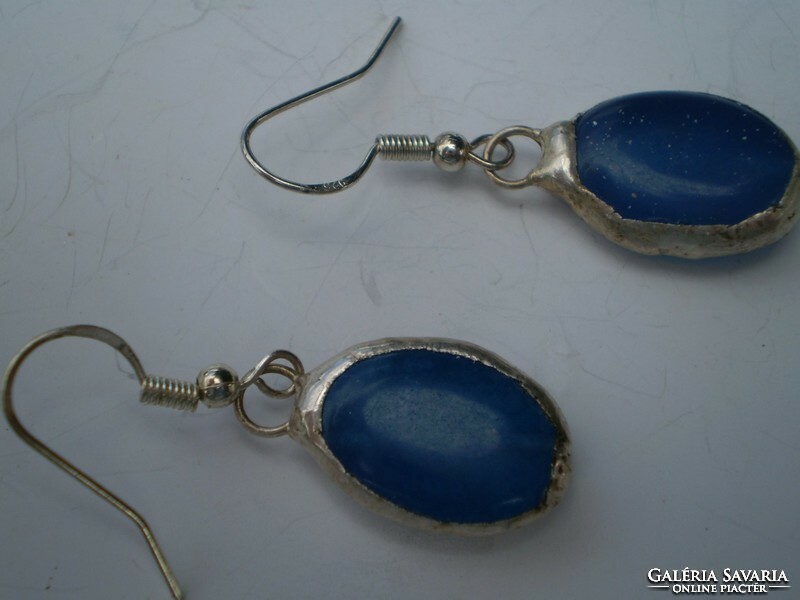 Already discounted, artificial sapphire earrings with handmade sockets