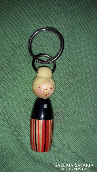 Retro traffic goods cccp key ring folk costume mini hand painted figure according to the pictures