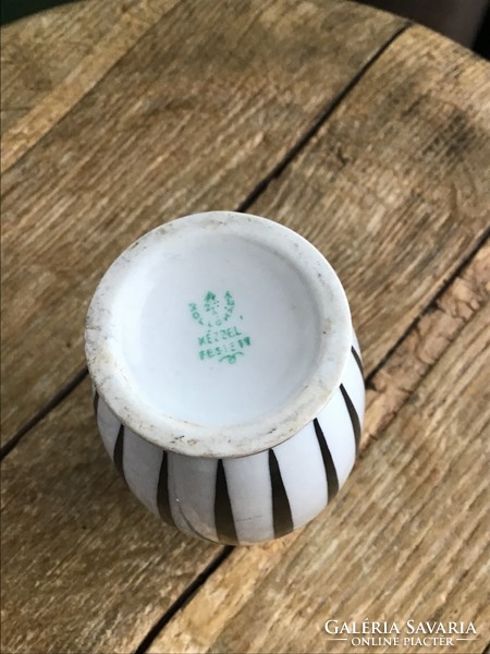 Régi Hollóházi kis porcelán váza