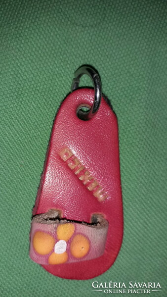 Retro tobacconist mexico slipper shaped key ring as shown in the pictures