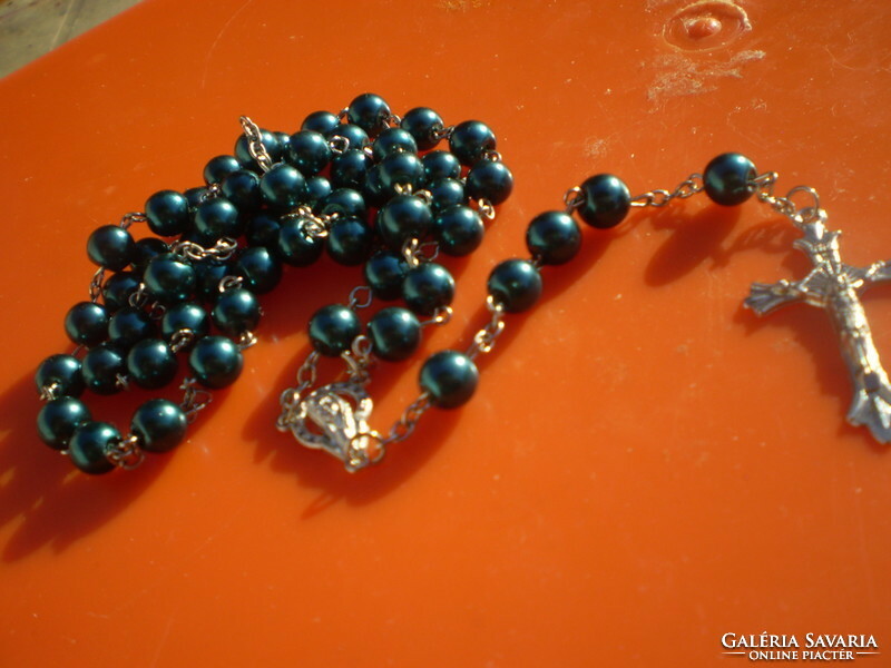 I have already discounted a blue 80 cm rosary, holy reader