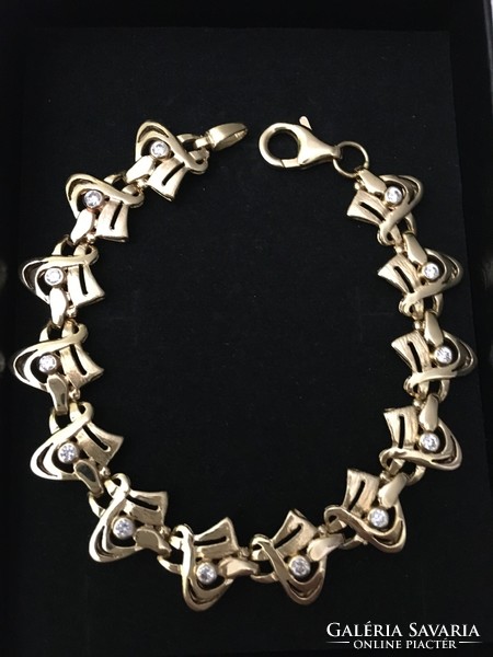 A beautiful gold bracelet is a specialty