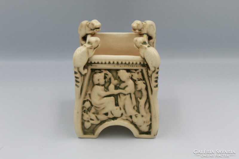 Zsolnay old ivory historicizing small pot/vase 1#