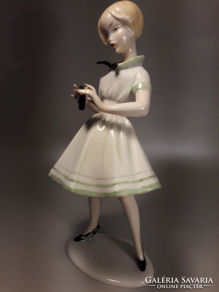 Unterweissbach porcelán lány figura szobor gyűjtői