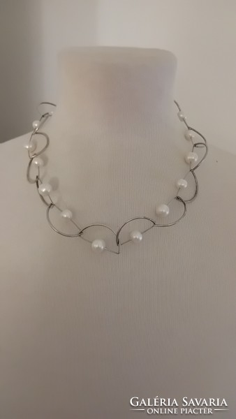 Art deco silver necklaces