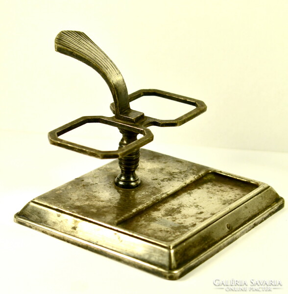 Art deco walking ink stand ??? Indicated