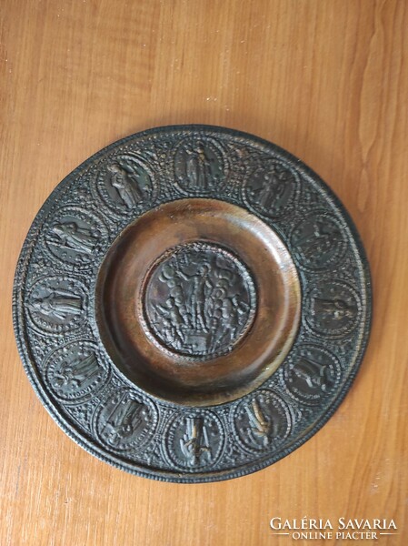 Bronze small plate (d=19) Jesus and his disciples