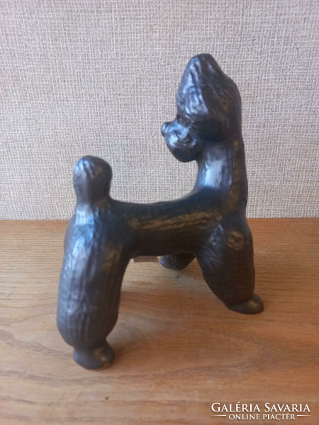 Retro Hungarian ceramics. Clára the gardener. Poodle dog