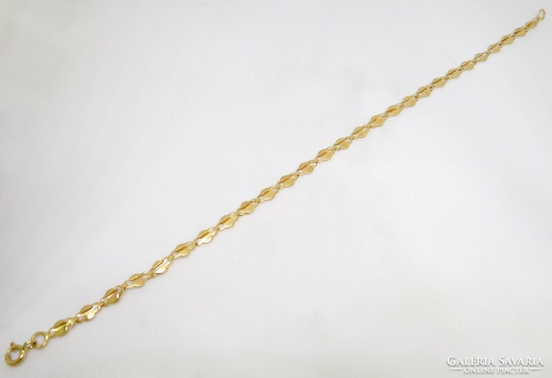 Gold bracelet (zal-au120936)