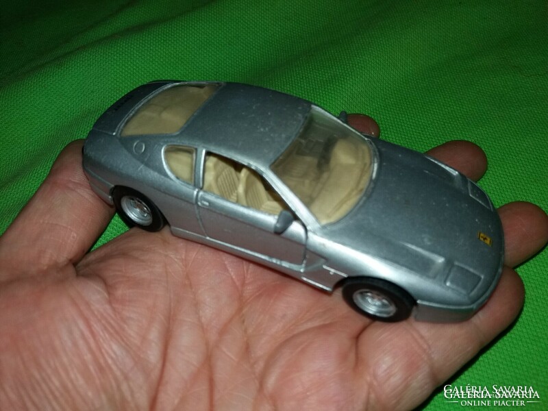 Maisto ferrari 456 qt big metal small car model car 1:39 size according to the pictures