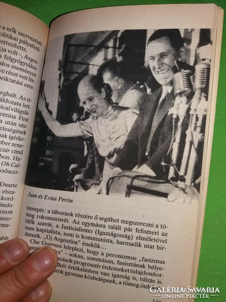 1990. Szilágyi Éva:First Ladyk könyv képek szerint Zrínyi Kiadó