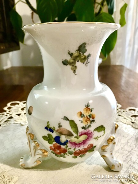 Baroque vase with fruit pattern from Herend