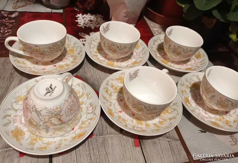 Gyönyörű 6 személyes PengDong porcelán teás/kávés készlet