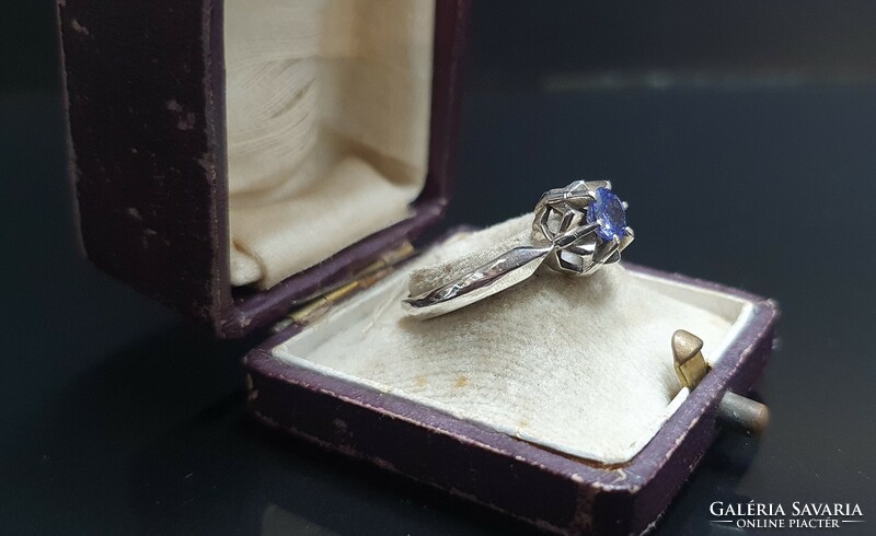 Tanzanite stone vintage silver ring