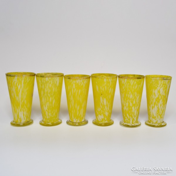 Yellow-white bath jug with 6 glasses
