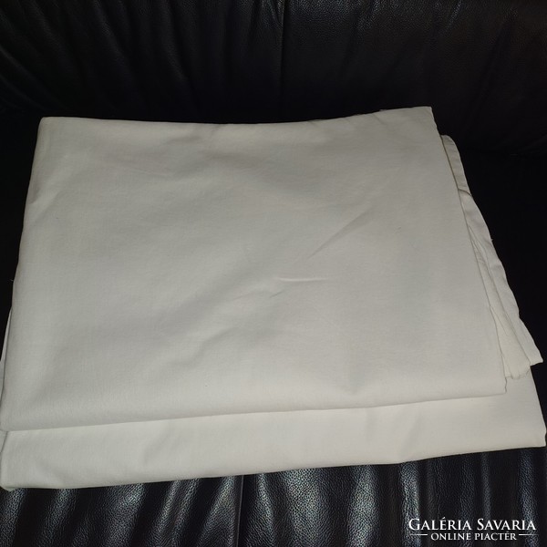2 Snow white synthetic fiber-free linen duvet covers