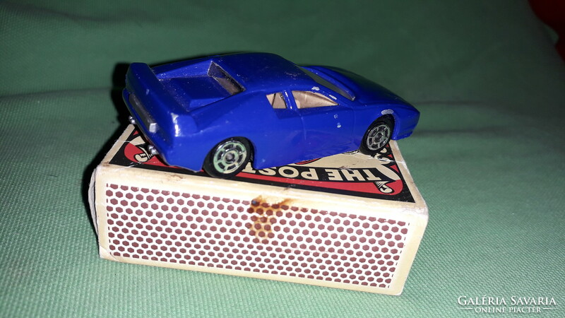 Old French majorette - blue sport car - metal small car 1: 60 scale according to the pictures
