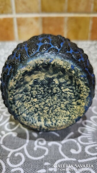 Ceramic pea glazed retro vase
