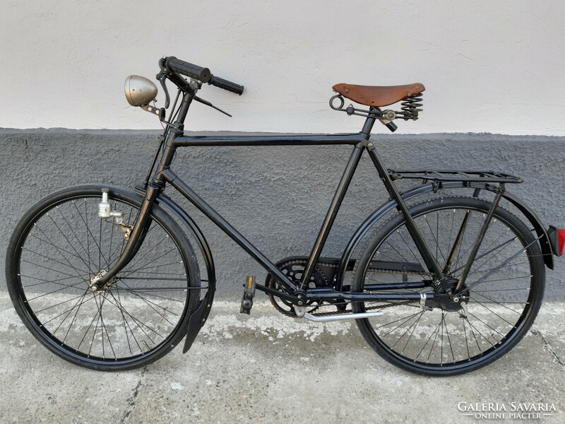 Vintage Swiss bicycle, military