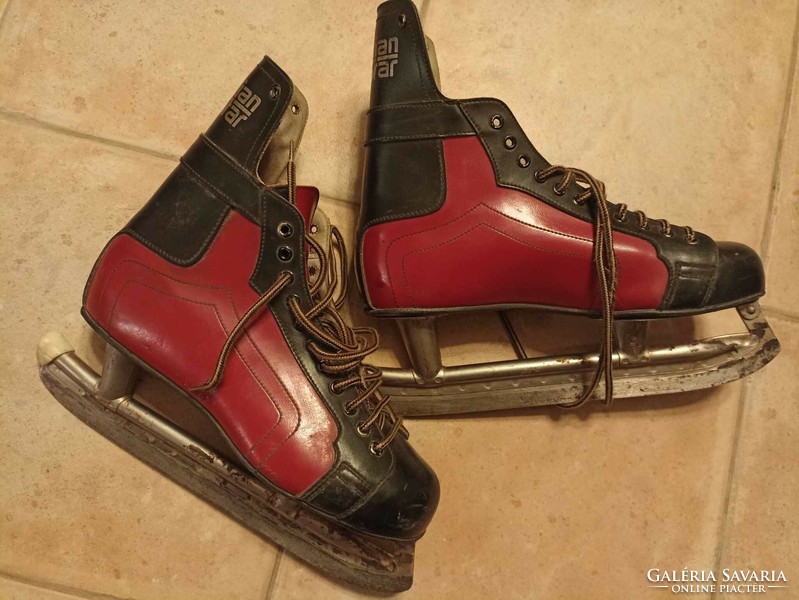 Canadian star retro skates size 43