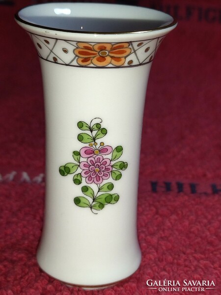 Beautiful Herend porcelain flower pattern miniature vase