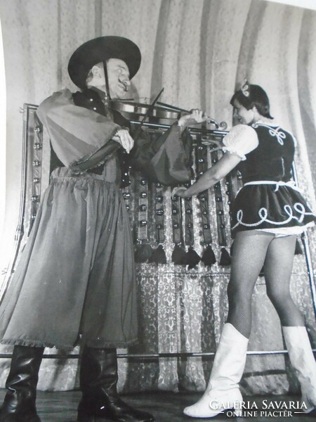 Za474.1 Graeser vilmos artista - acrobat - 1970's - circus circus (duo wiles, big circus)