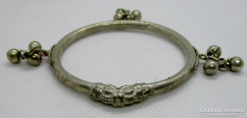 Special old belly dance rattle / silver bracelet