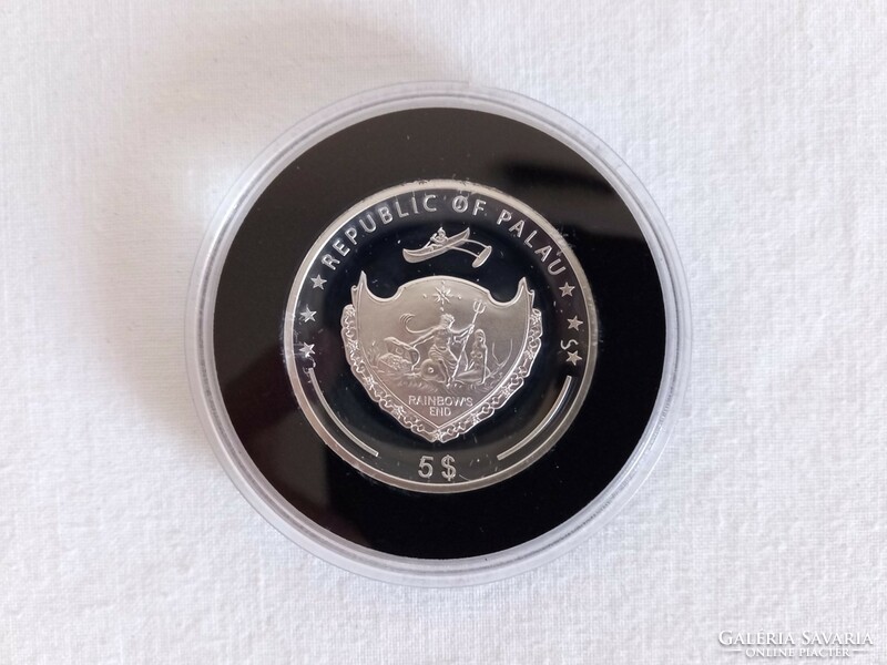 1 ounce partially gold-plated silver coin with a German shepherd dog motif