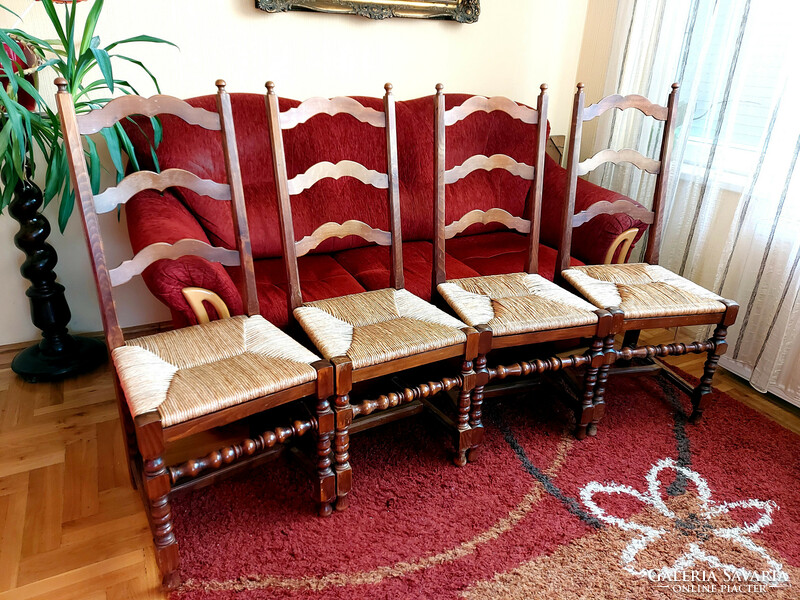 Chair, in good condition, with reeded seat, eclectic style, 4 pcs. Seller