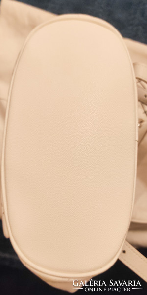 Chanel lambskin duma white 2005 - backpack